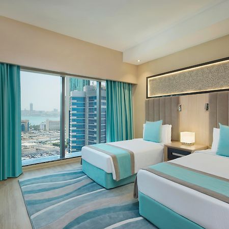 Отель Wyndham Doha West Bay Экстерьер фото